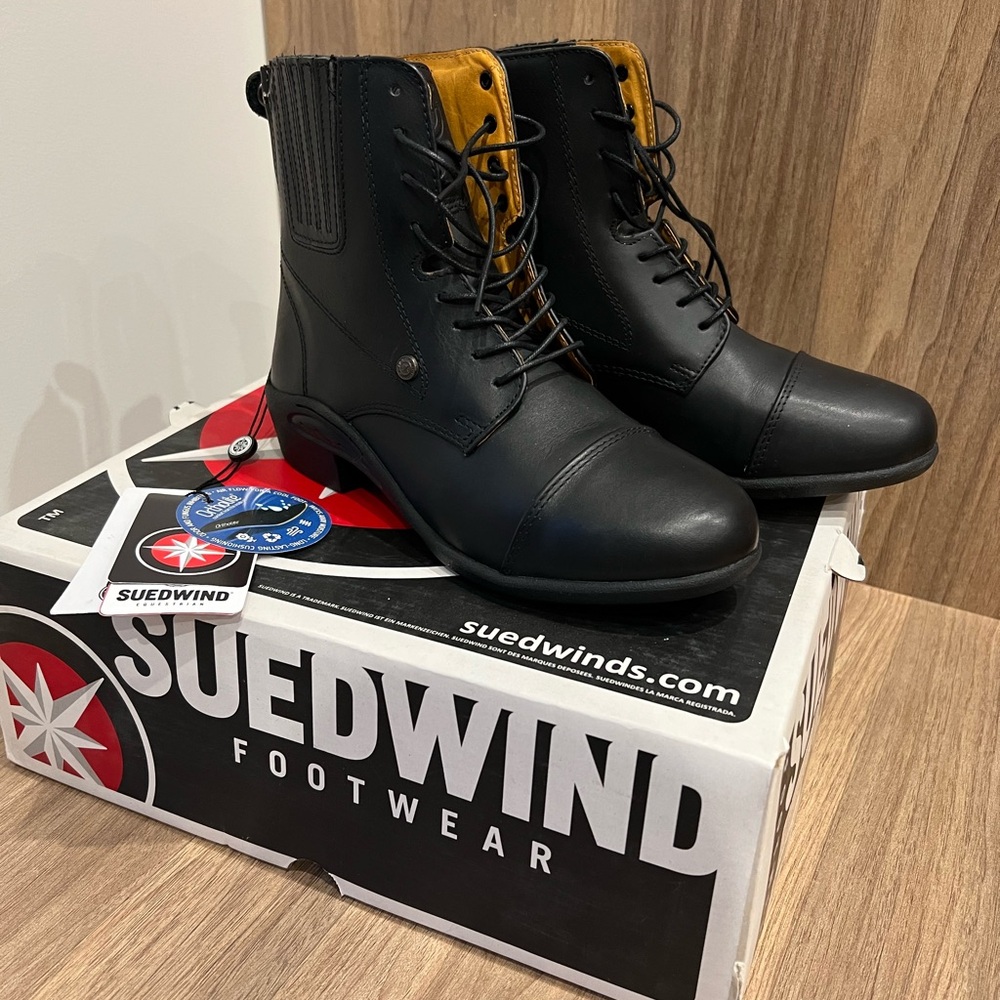Suedwind Black Lace Up Women's Boots